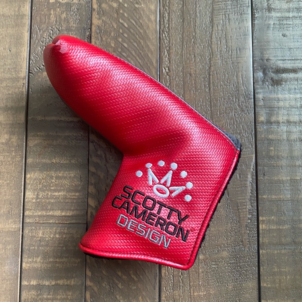 Titleist SCOTTY CAMERON Design 7 Crown Point Milled Blade Putter Cover